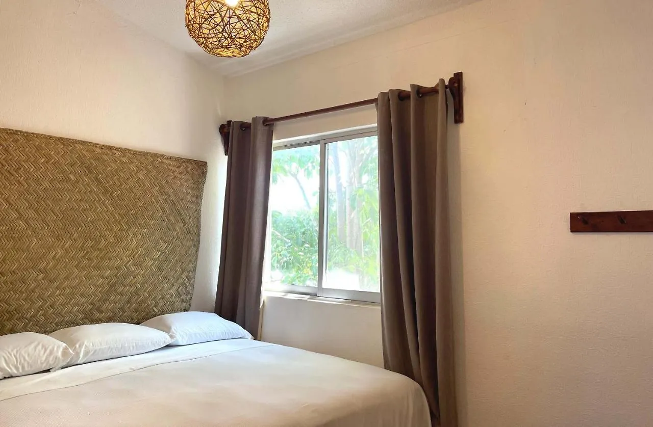 Hotel Villas Colibri Suites & Bungalows Cozumel